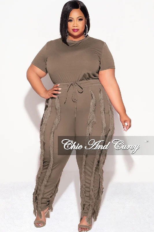 Final Sale Plus Size 2pc Tassel Pant Set in Mocha