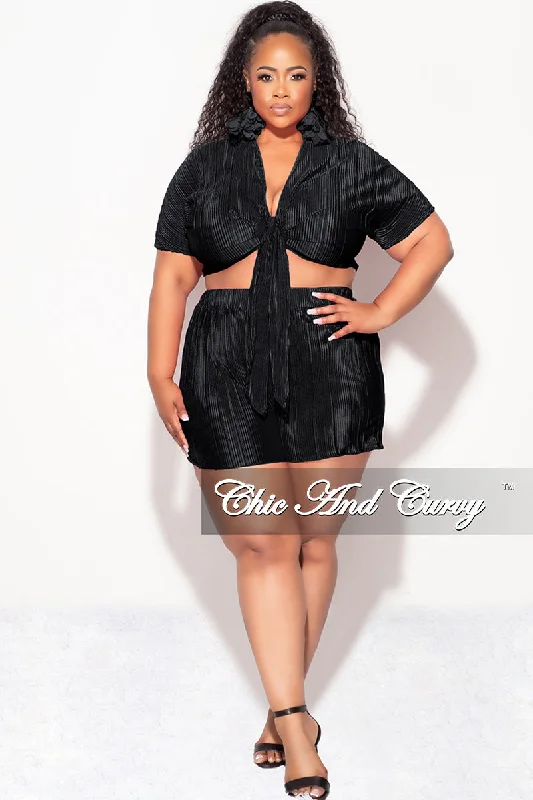 Final Sale Plus Size 2pc Pleated Crop Tie Top & Short Set in Black