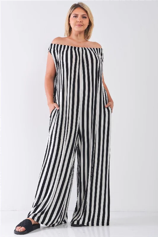 Plus Size Black & White Off-The-Shoulder Stripe Jumpsuit / 2-2-2