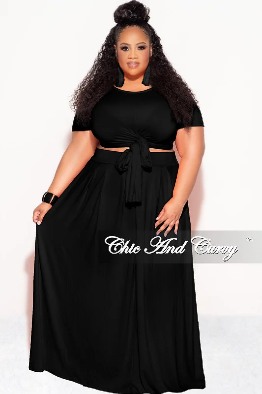 Final Sale Plus Size 2pc Short Sleeve Tie Top and Skirt Set in Black