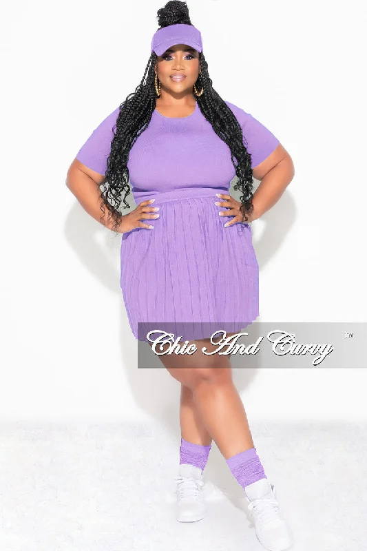 Final Sale Plus Size 2pc Short Sleeve Top and Pleated Skirt Set in Lavender