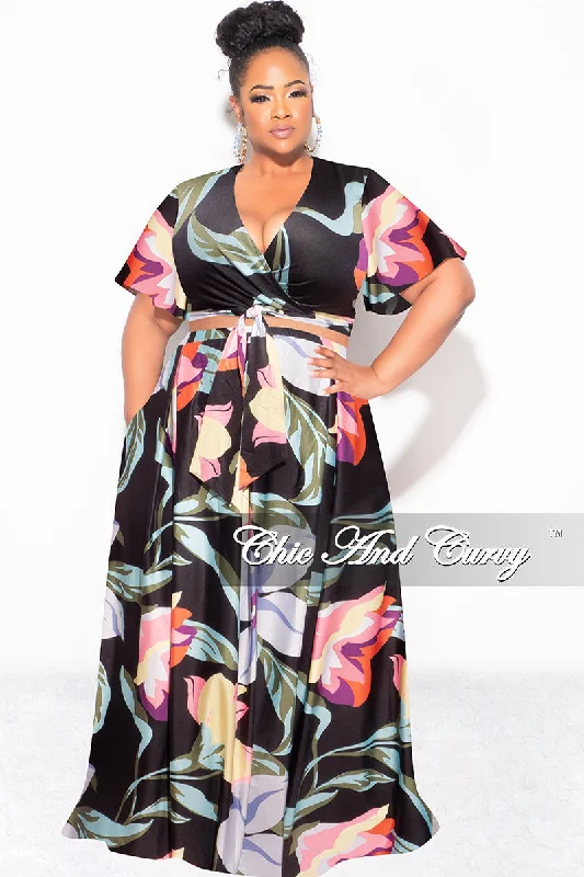 Final Sale Plus Size 2pc (Faux Wrap Crop Tie Top & Skirt) Set in  Black Multi Color Floral Print