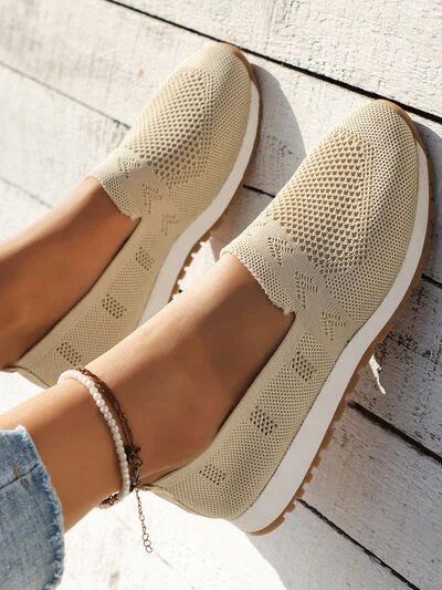 Mesh Round Toe Flat Slip-Ons