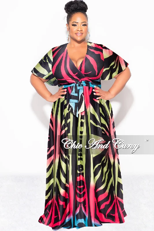 Final Sale Plus Size 2pc (Faux Wrap Crop Tie Top & Skirt) Set in Black Multi-Color Print