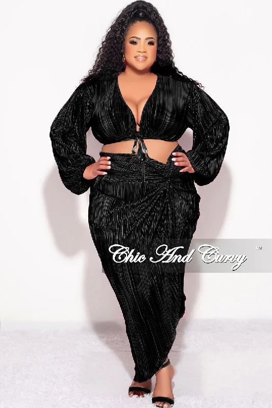 Final Sale Plus Size 2pc Pleated Crop Tie Top & Wrap Skirt Set in Black