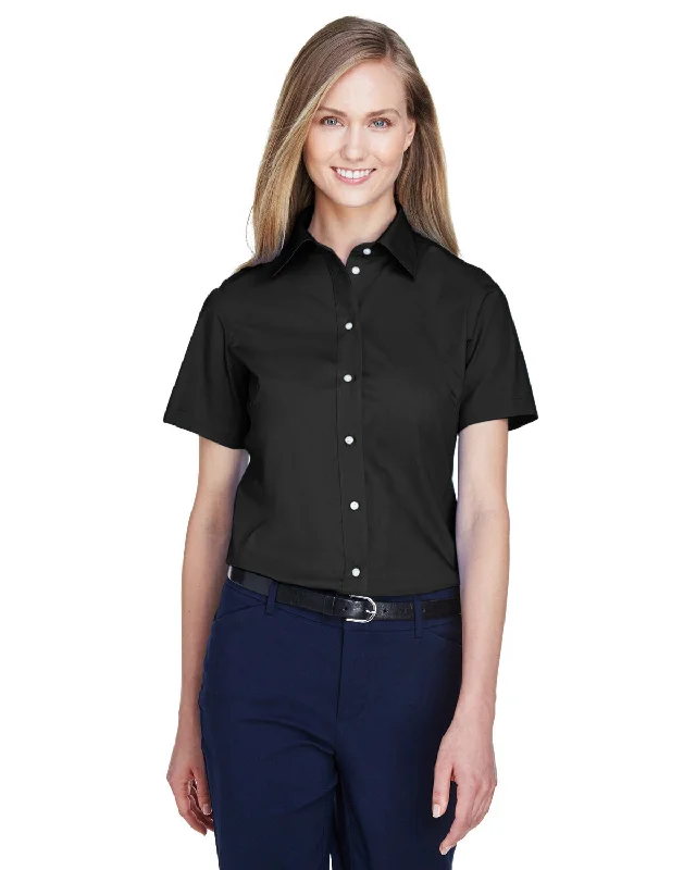 Devon & Jones D620SW Ladies' Crown Collection Solid Broadcloth Short-Sleeve Woven Shirt