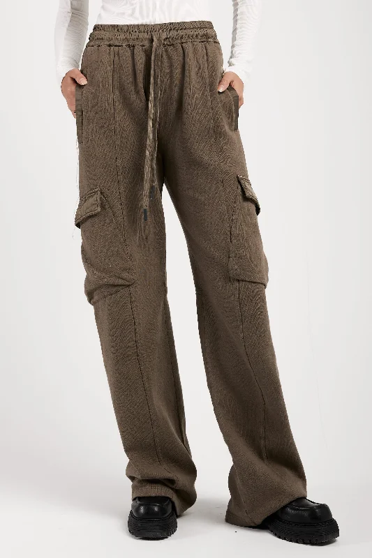 Relaxed Cargo Pant in Taupe