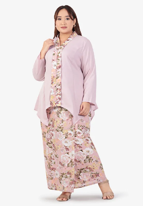 Kaneeza Raya Printed Hemming Kebaya Set - Pink