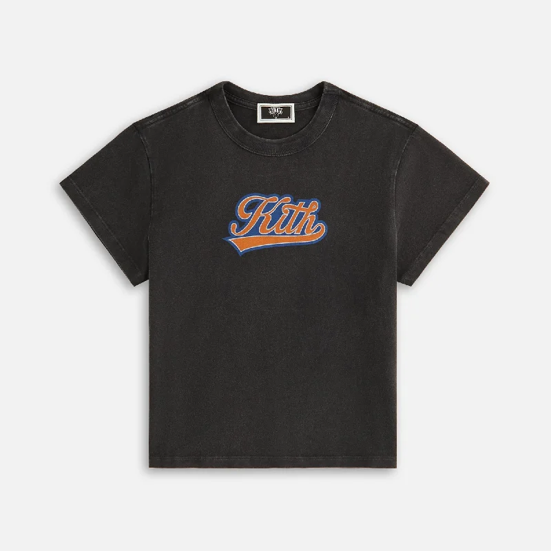 Kith Women for the New York Knicks Script Vintage Mulberry Tee - Black